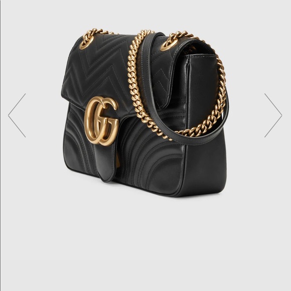 Gucci bag used but condition is excellent - Picture 1 of 3